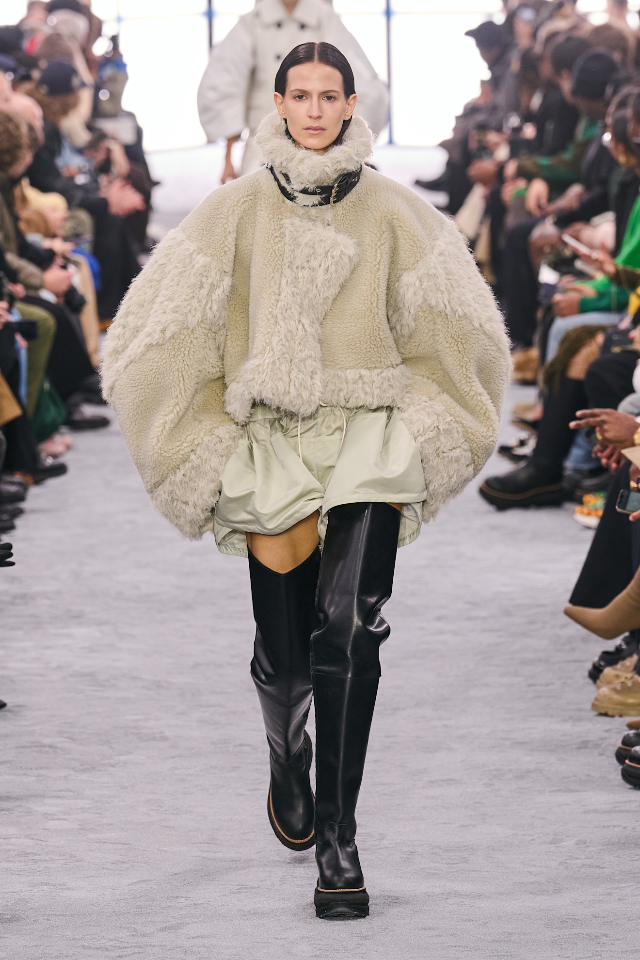 Sacai m F24 008