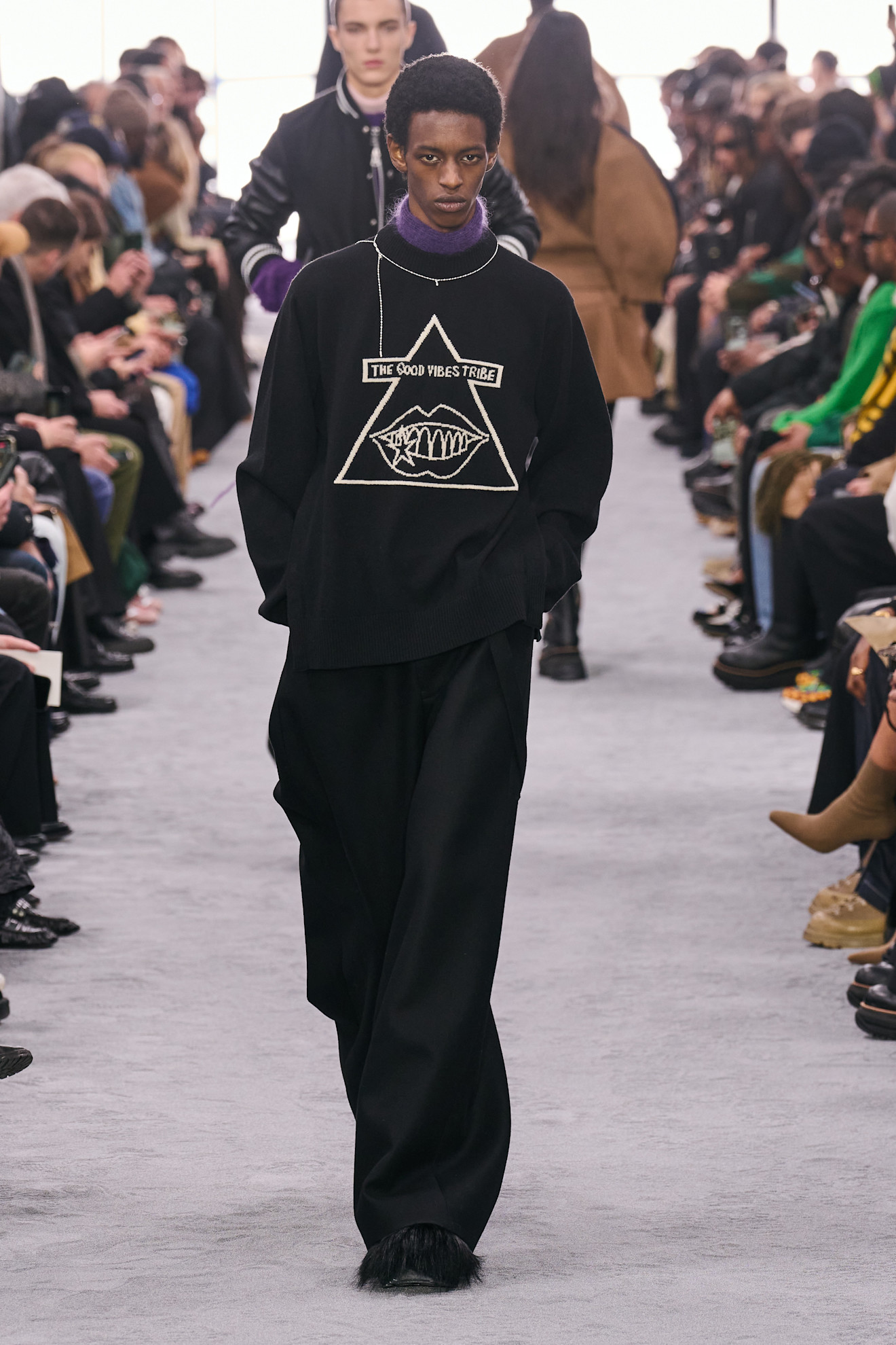 Sacai m F24 039