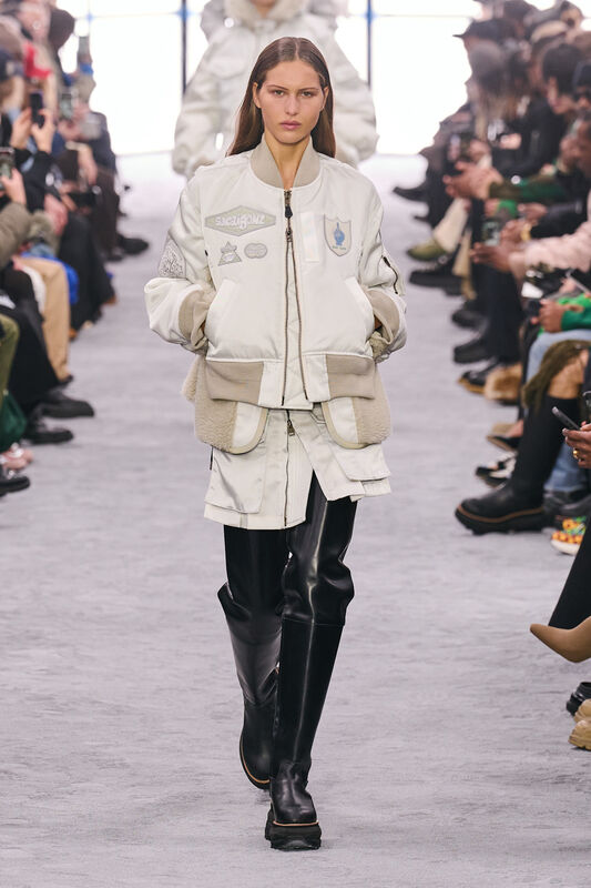 Sacai m F24 004