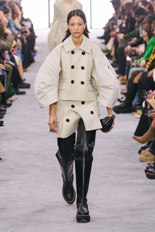 Sacai m F24 009