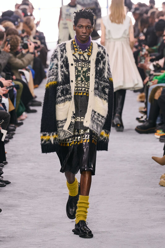 Sacai m F24 013