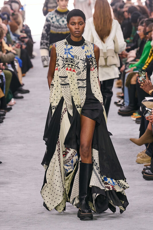 Sacai m F24 014