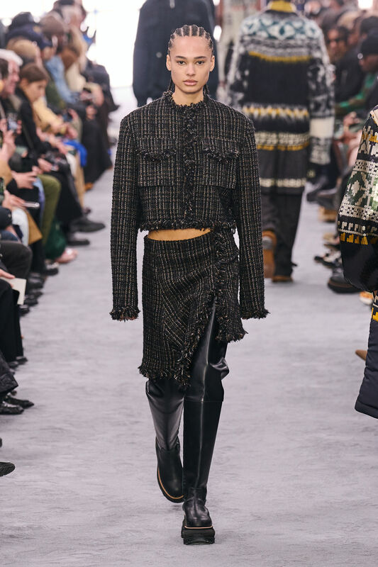 Sacai m F24 025