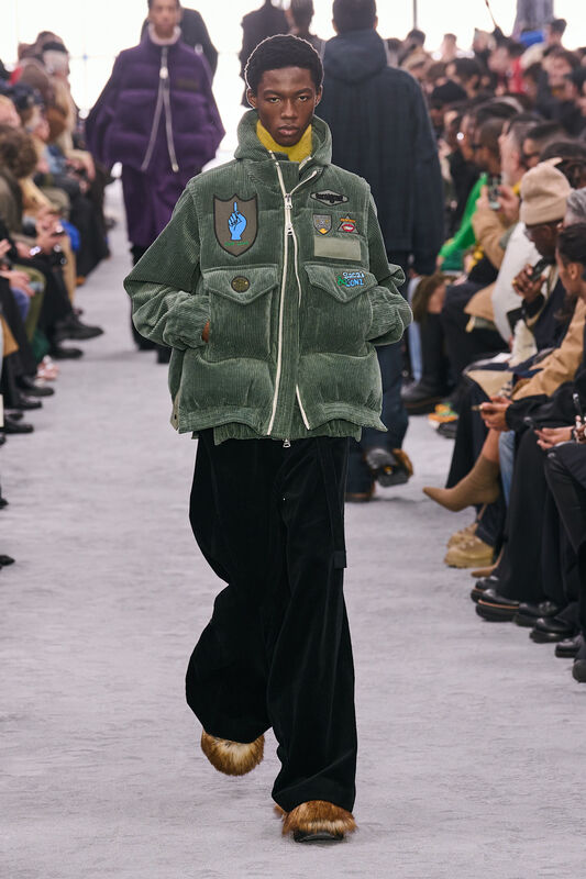 Sacai m F24 035
