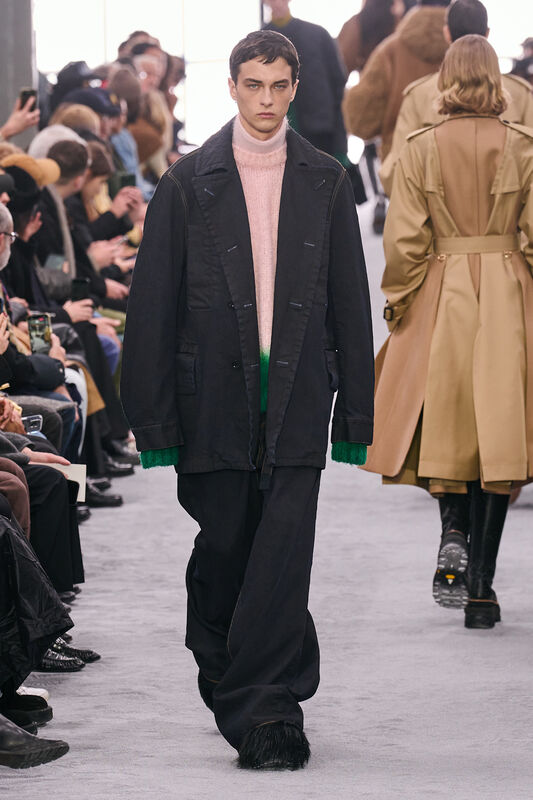 Sacai m F24 041