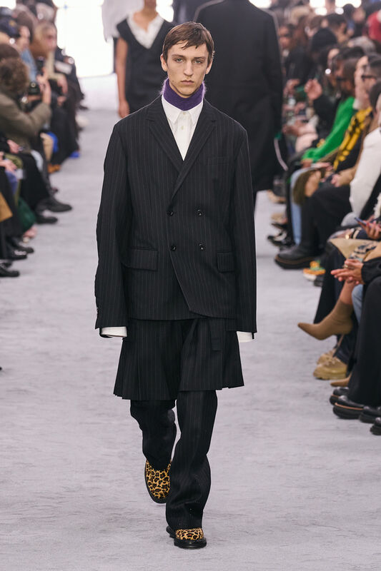 Sacai m F24 053