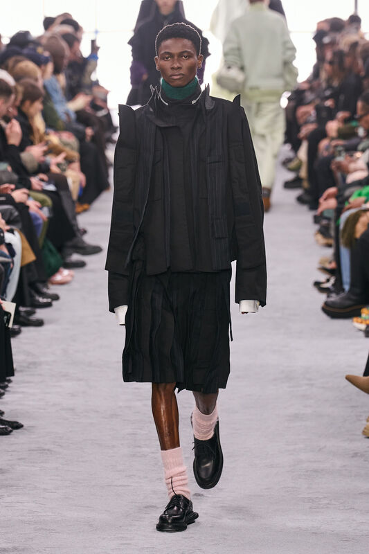 Sacai m F24 058
