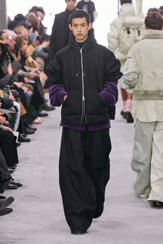 Sacai m F24 059