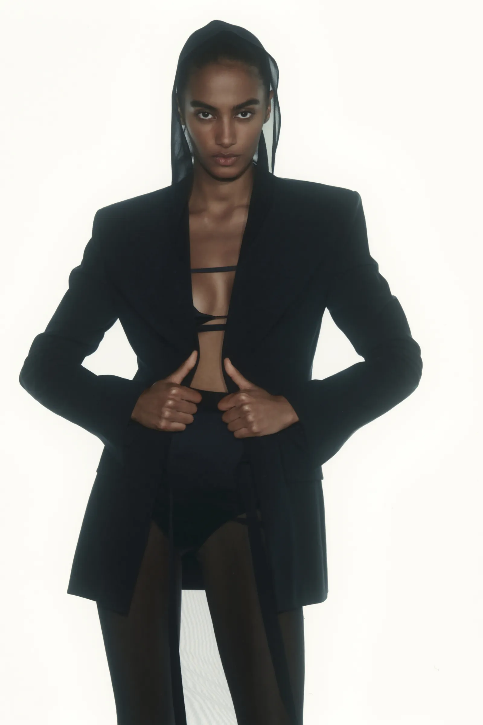 00009-nensi-dojaka-spring-2024-ready-to-wear-credit-brand