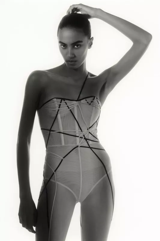 00014-nensi-dojaka-spring-2024-ready-to-wear-credit-brand