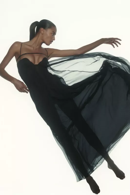 00016-nensi-dojaka-spring-2024-ready-to-wear-credit-brand