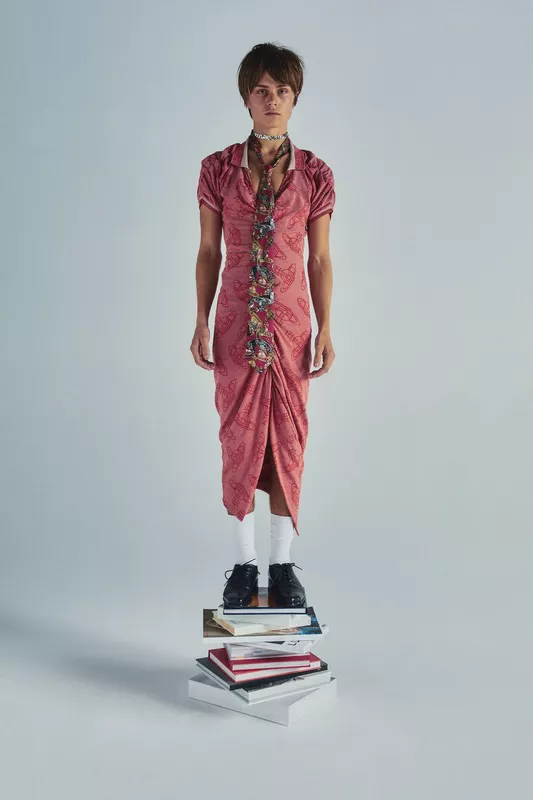 00002-vivienne-westwood-spring-2024-ready-to-wear-credit-brand