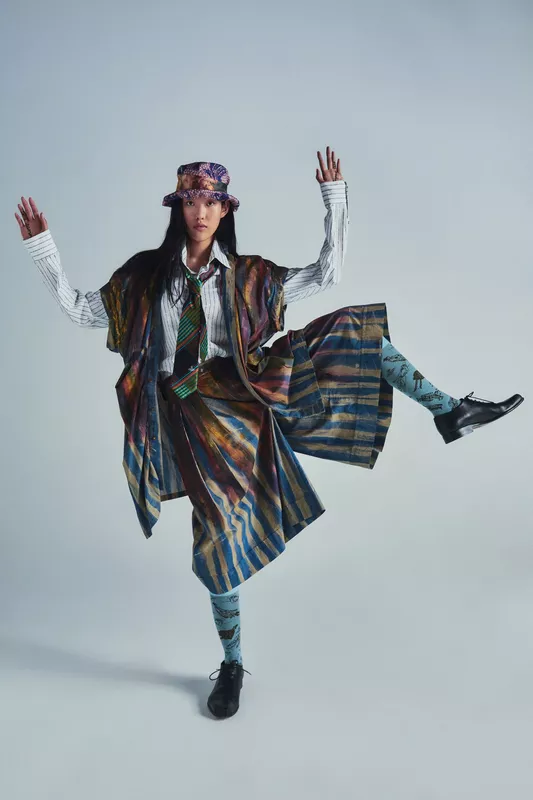 00045-vivienne-westwood-spring-2024-ready-to-wear-credit-brand