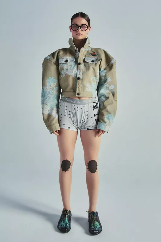 00050-vivienne-westwood-spring-2024-ready-to-wear-credit-brand