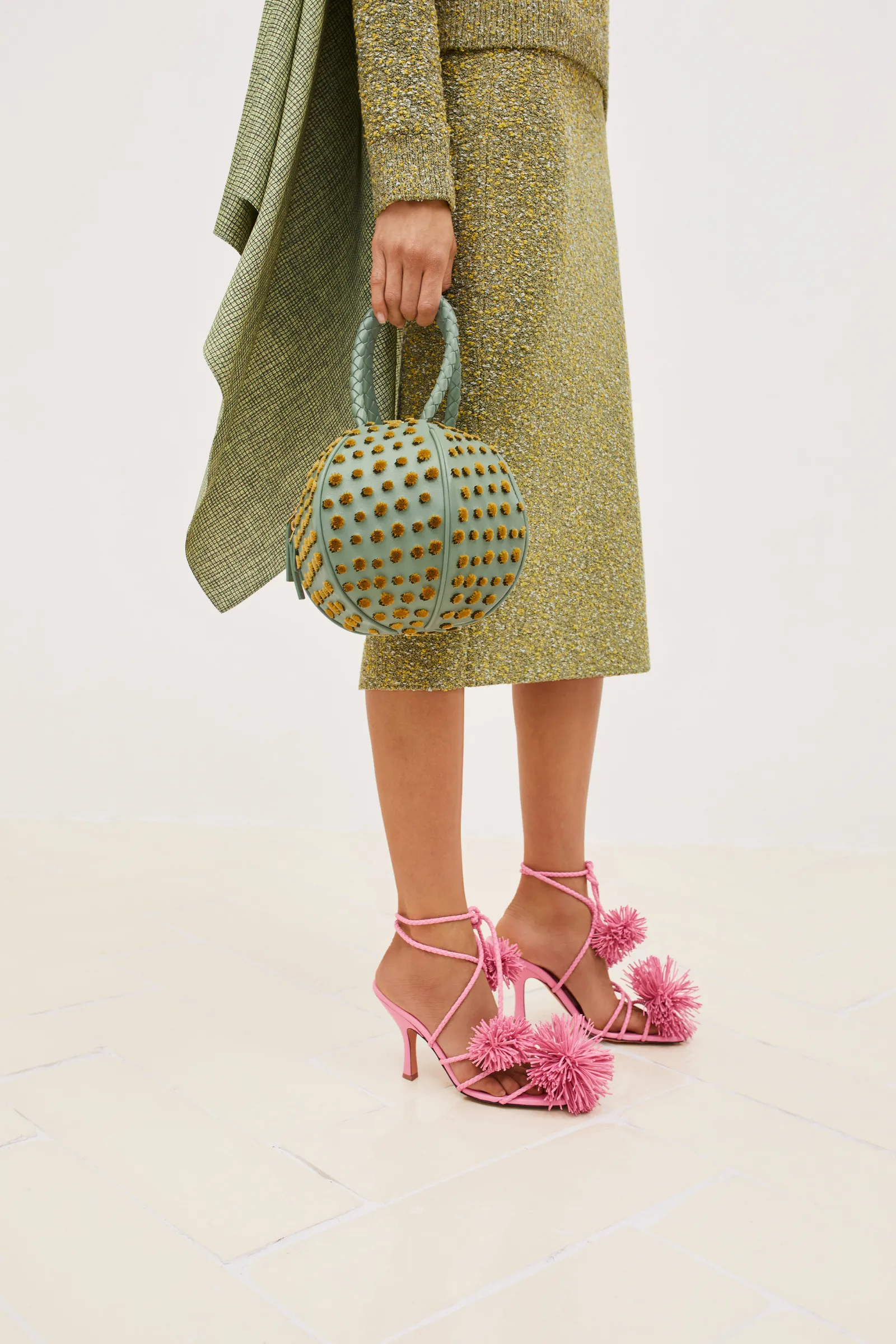 00008-bottega-veneta-resort-2024-credit-brand