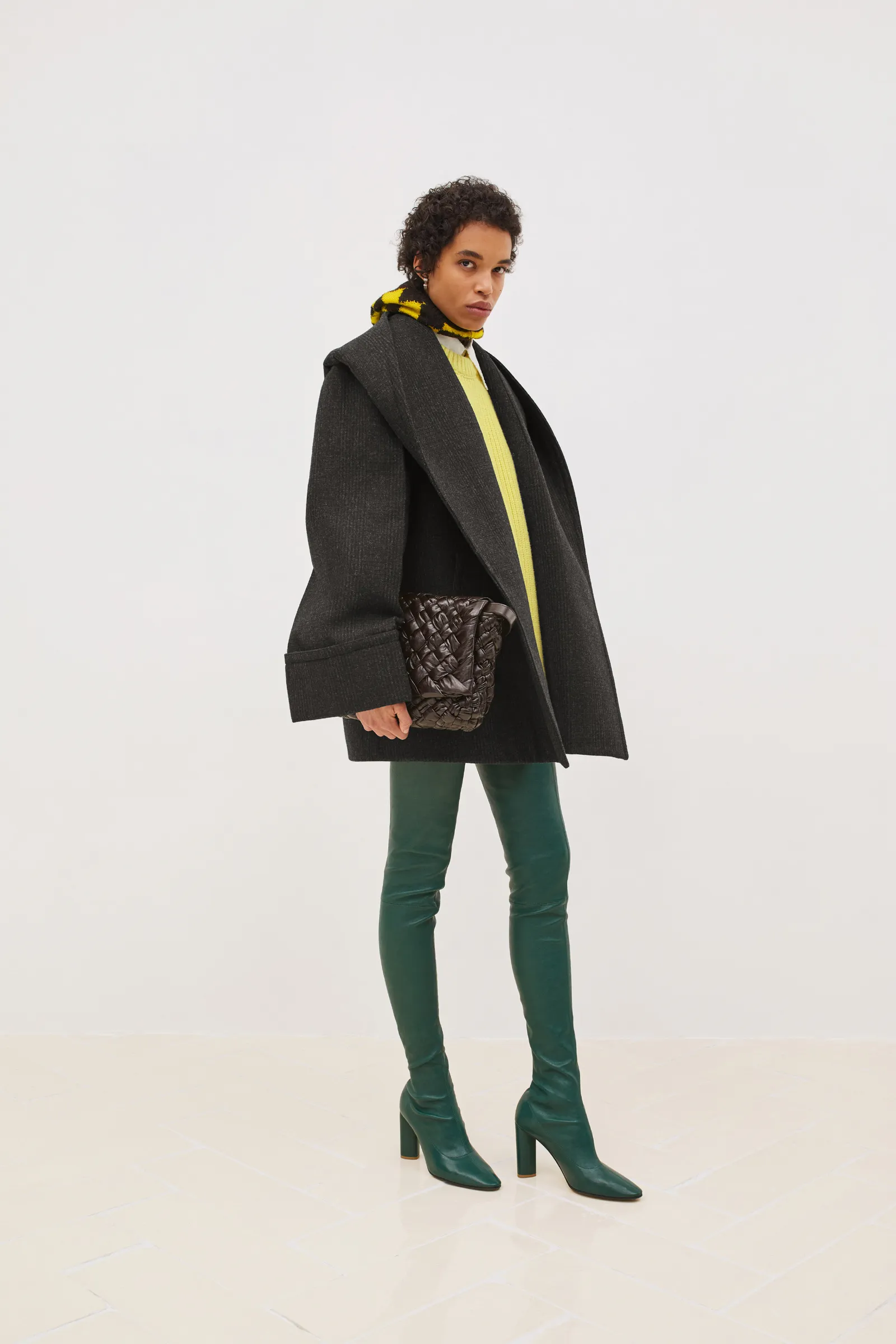 00024-bottega-veneta-resort-2024-credit-brand