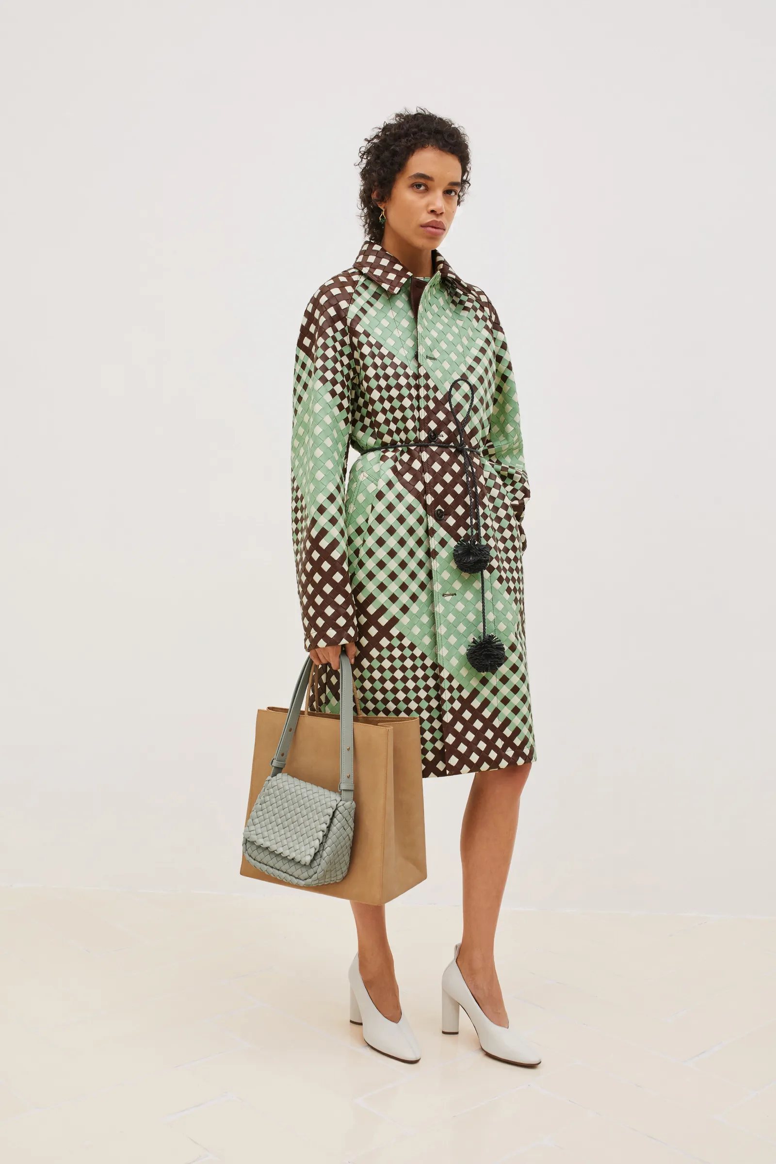 00033-bottega-veneta-resort-2024-credit-brand