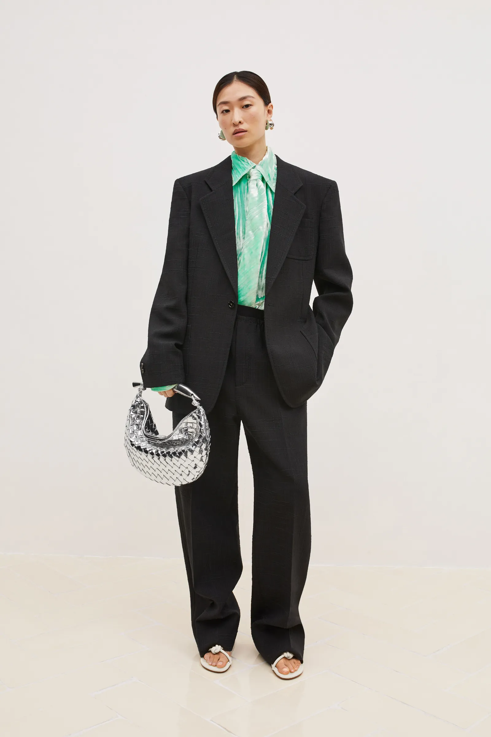 00066-bottega-veneta-resort-2024-credit-brand