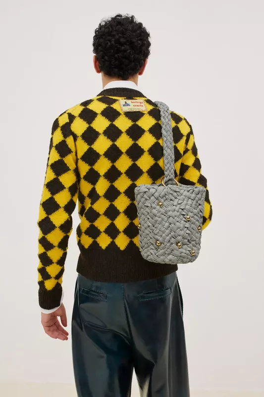 00040-bottega-veneta-resort-2024-credit-brand