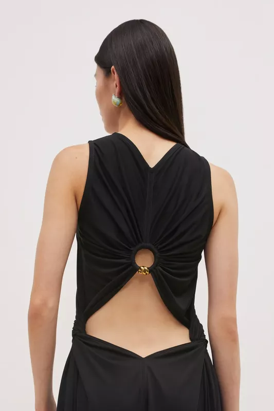 00052-bottega-veneta-resort-2024-credit-brand