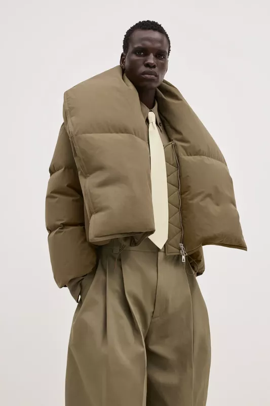 00061-bottega-veneta-resort-2024-credit-brand