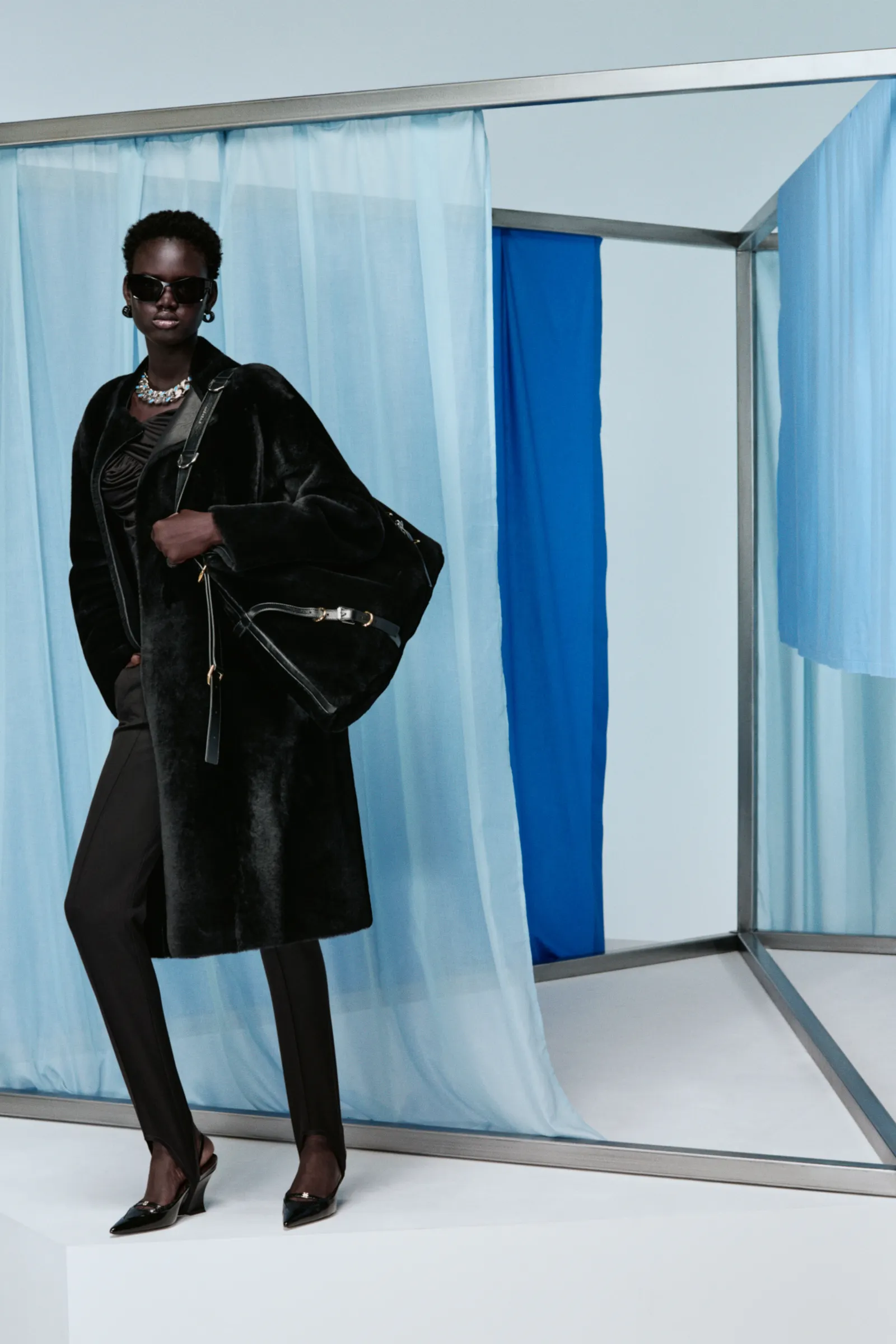 00004-givenchy-resort-2024-credit-brand