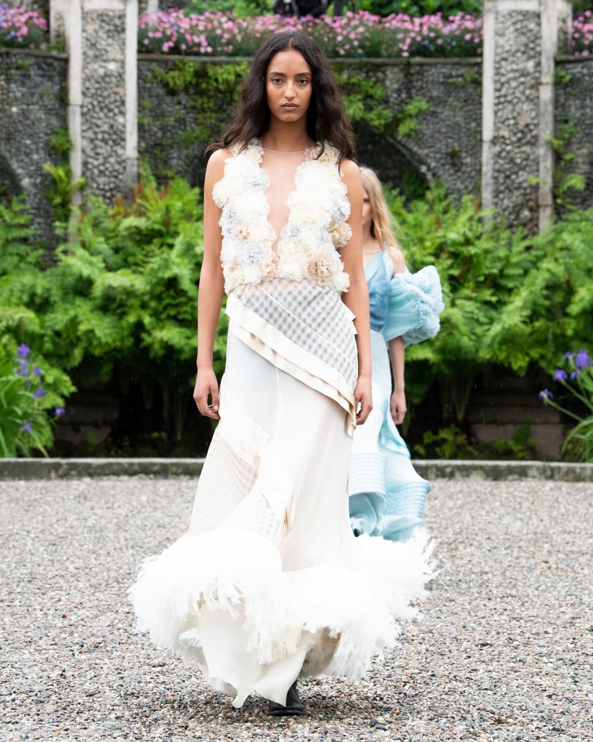 LVCRUISE24_RUNWAYLOOK_49