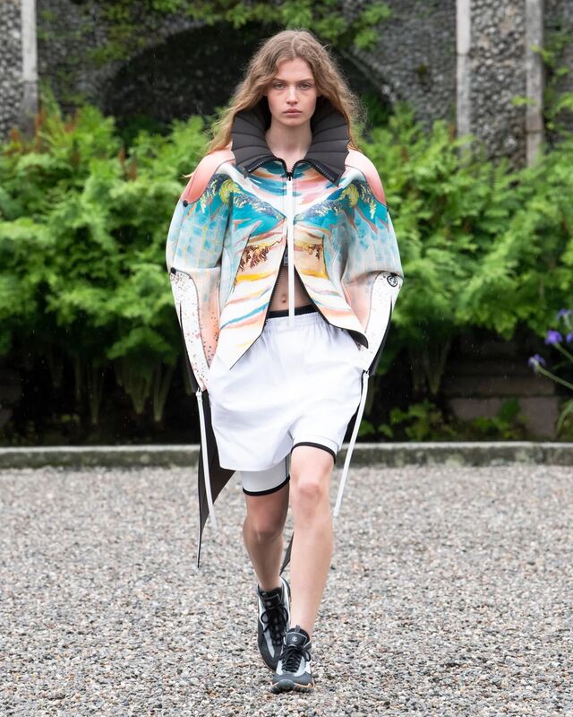 LVCRUISE24_RUNWAYLOOK_5