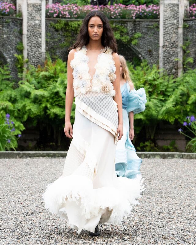 LVCRUISE24_RUNWAYLOOK_49