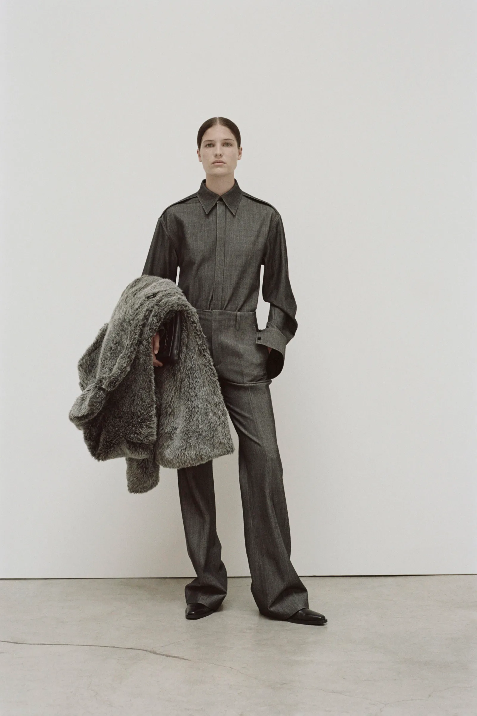 00003-proenza-schouler-resort-2024-credit-davit-giorgadze