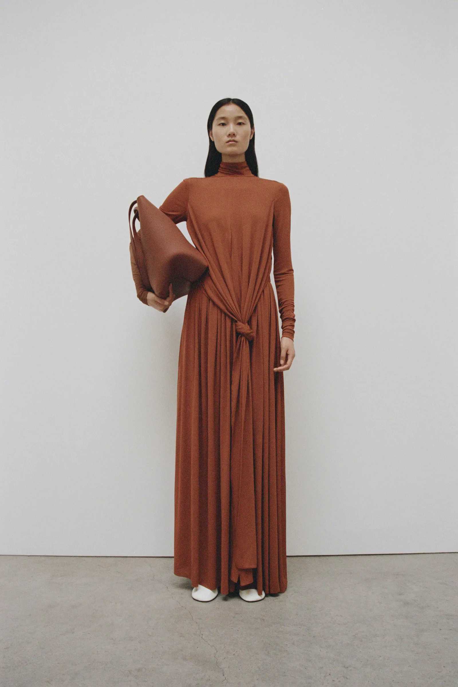00014-proenza-schouler-resort-2024-credit-davit-giorgadze