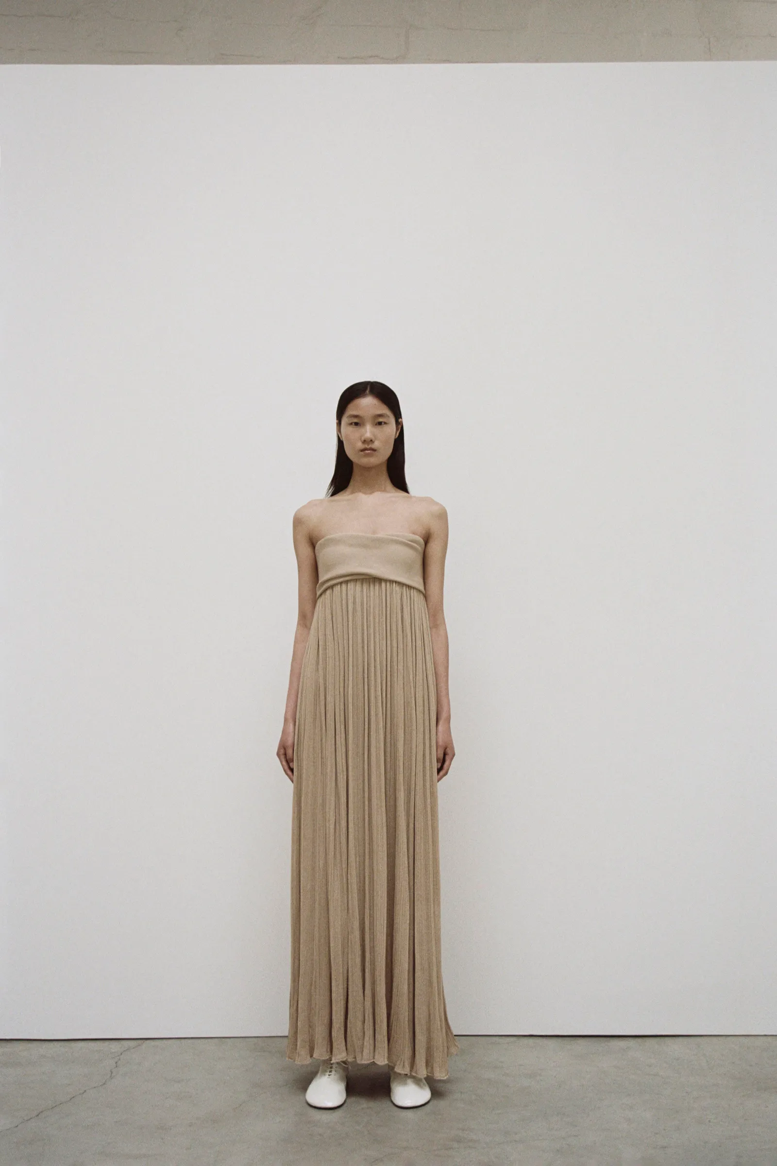 00021-proenza-schouler-resort-2024-credit-davit-giorgadze