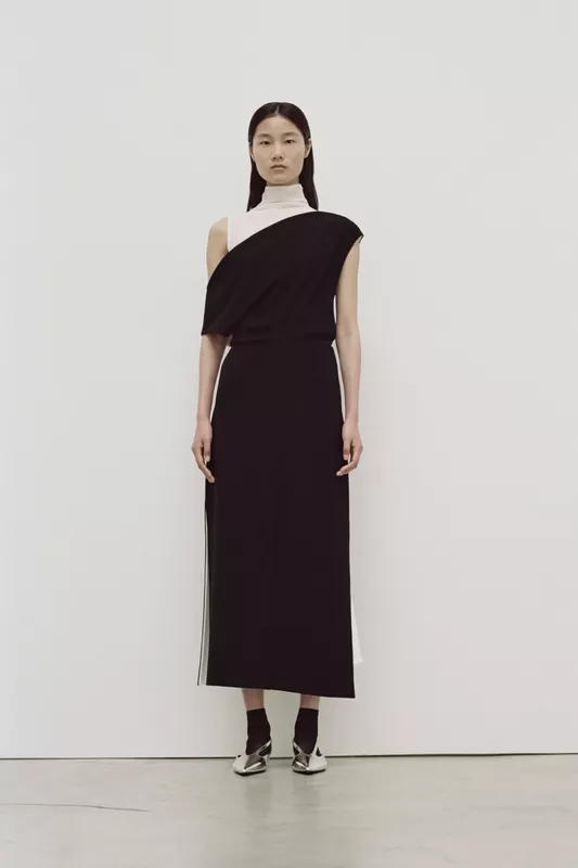 00006-proenza-schouler-resort-2024-credit-davit-giorgadze