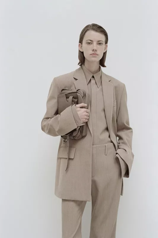 00017-proenza-schouler-resort-2024-credit-davit-giorgadze