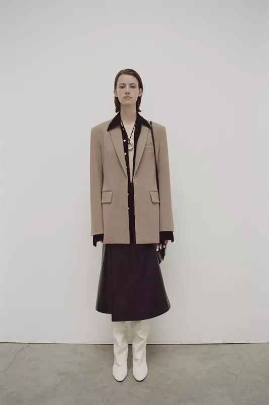 00019-proenza-schouler-resort-2024-credit-davit-giorgadze