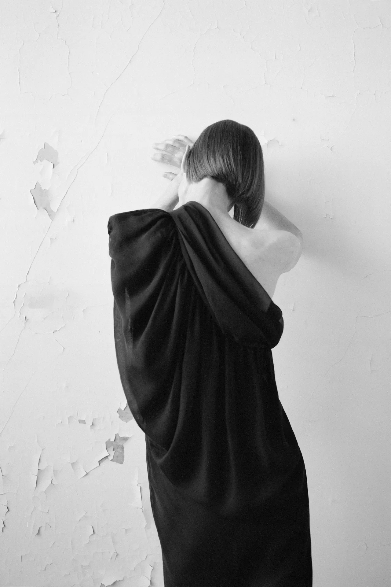 00041-saint-laurent-resort-2024-credit-brand