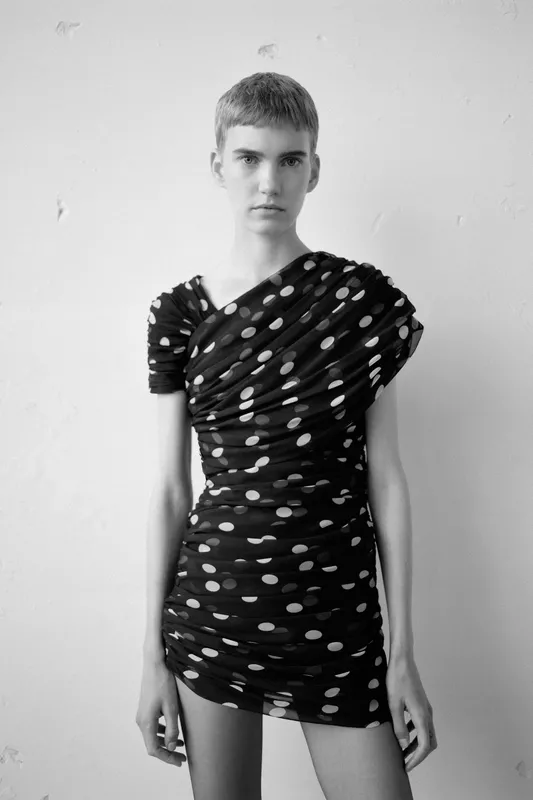 00018-saint-laurent-resort-2024-credit-brand