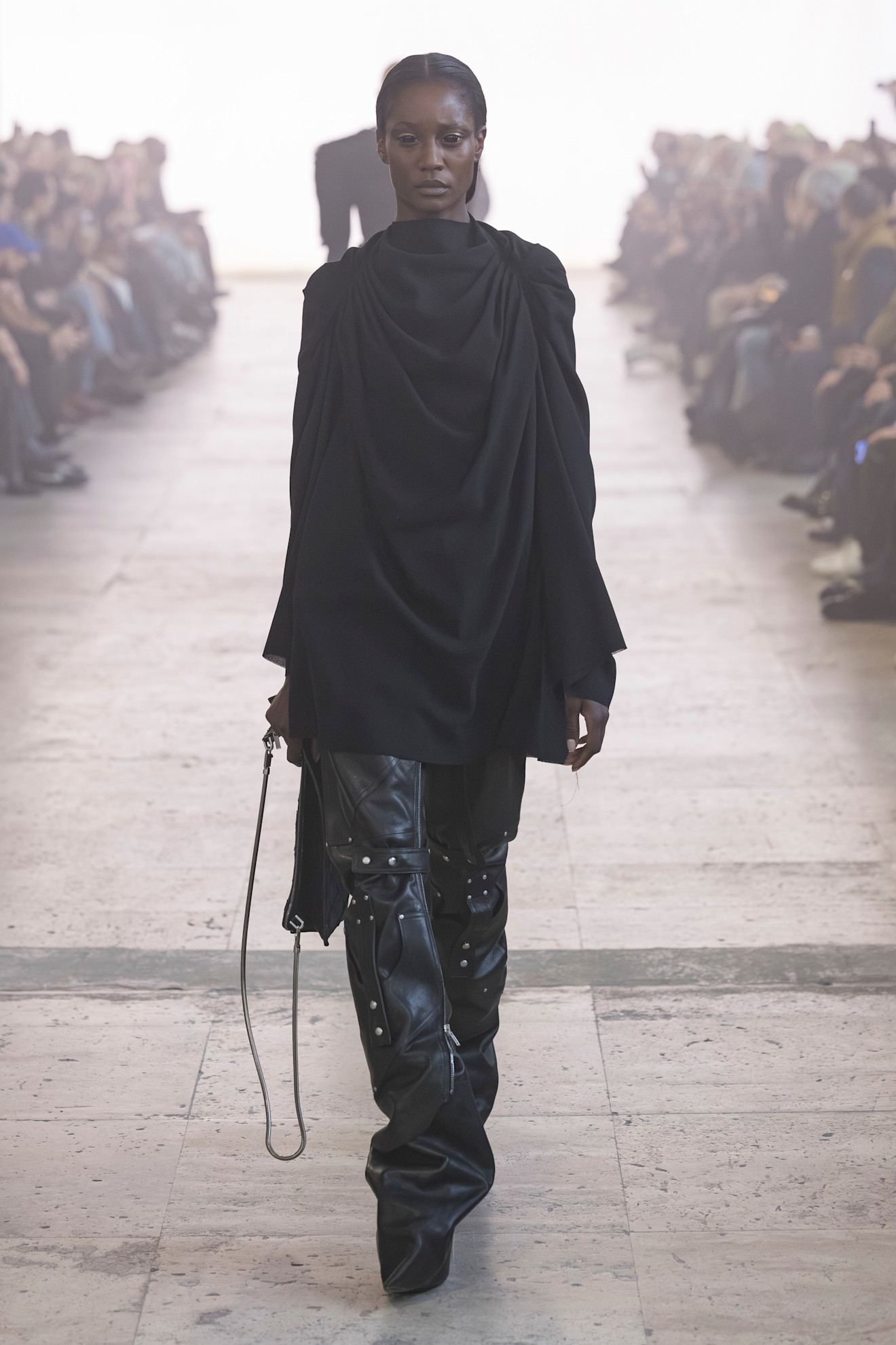 Rick Owens PO F25 033