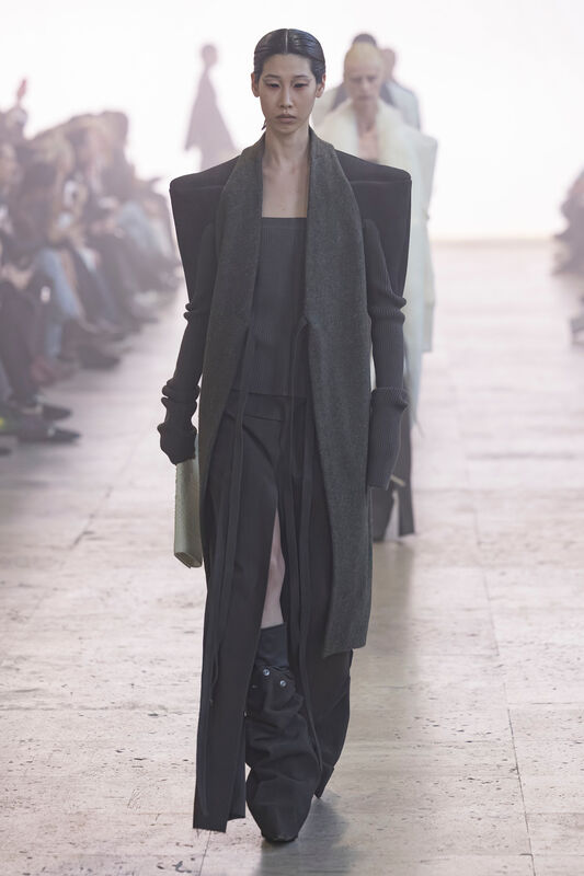 Rick Owens PO F25 007
