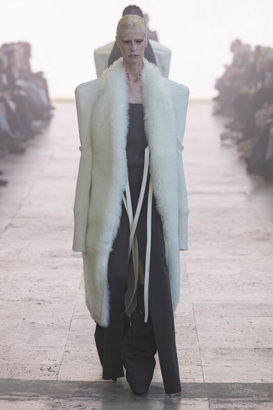 Rick Owens PO F25 008