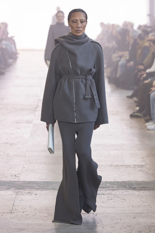 Rick Owens PO F25 010