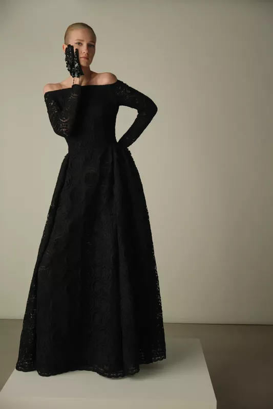 00020-emilia-wickstead-pre-fall-2025-credit-brand