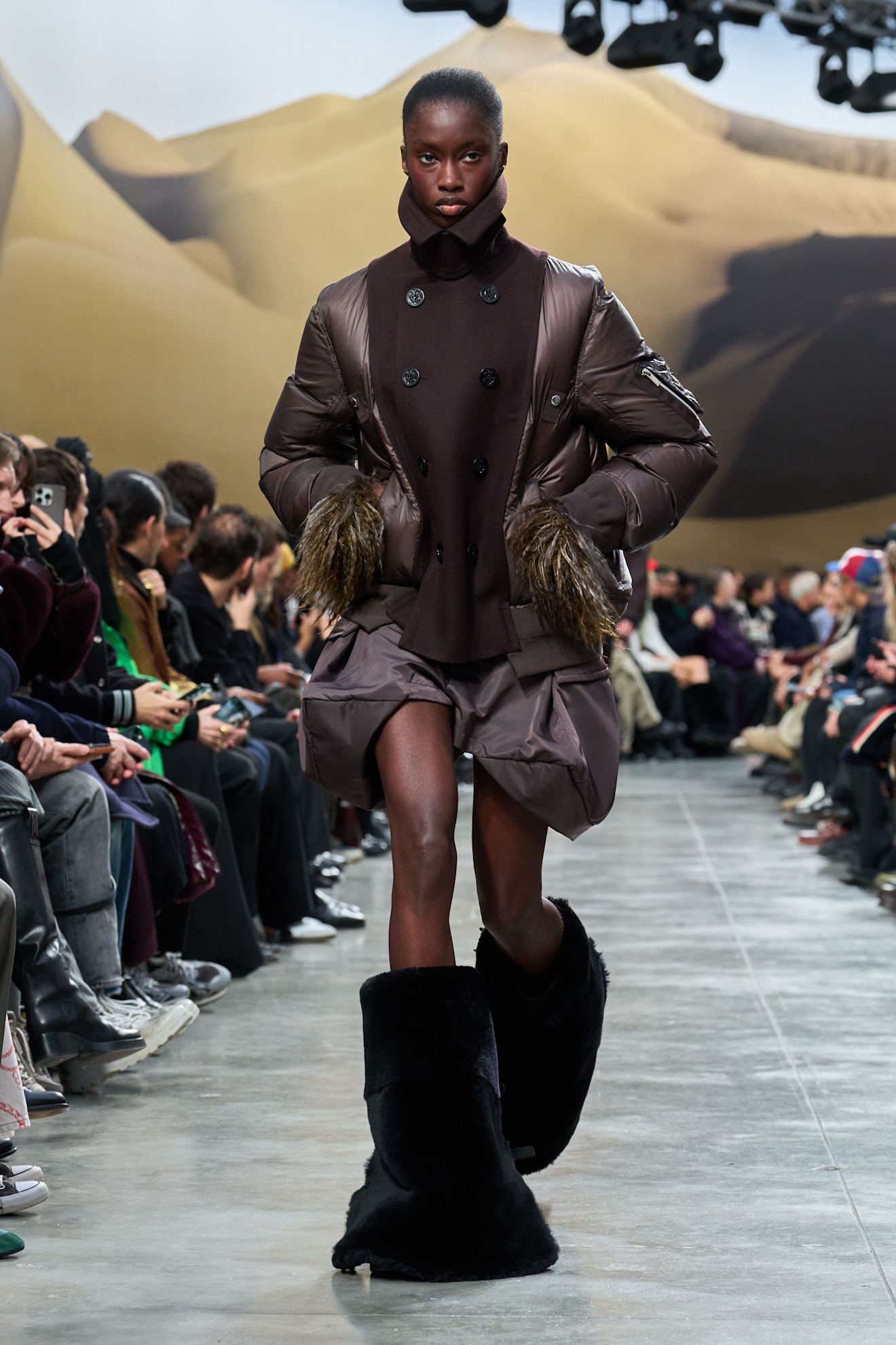 Sacai m F25 038