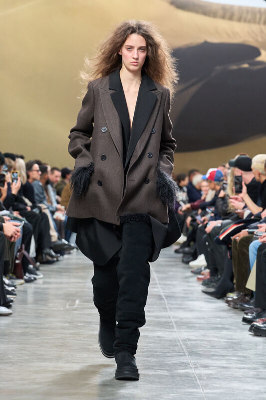 Sacai m F25 009