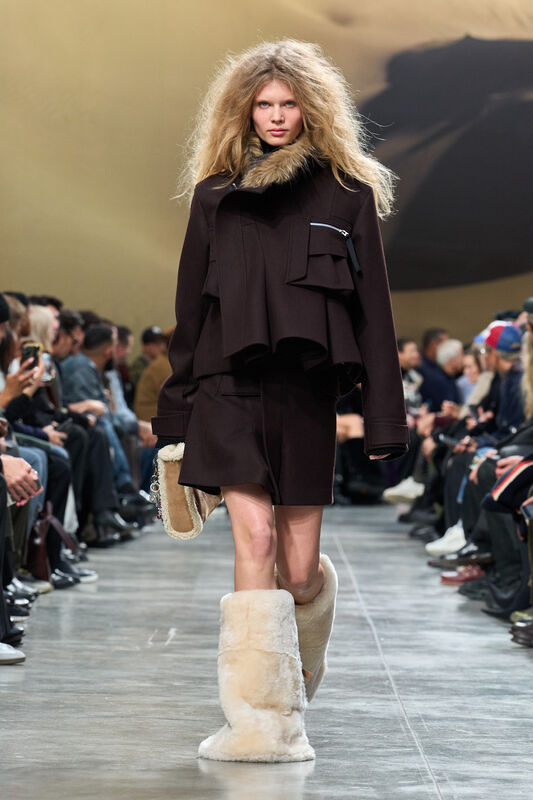 Sacai m F25 030