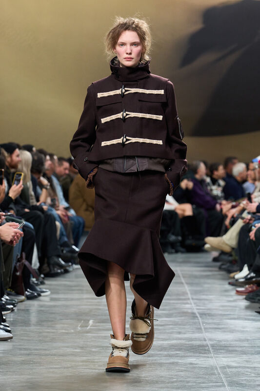 Sacai m F25 033