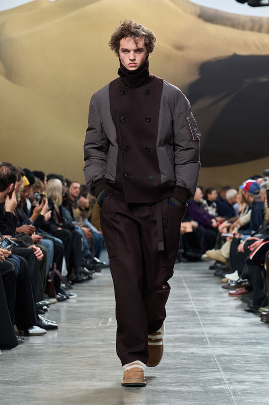 Sacai m F25 040