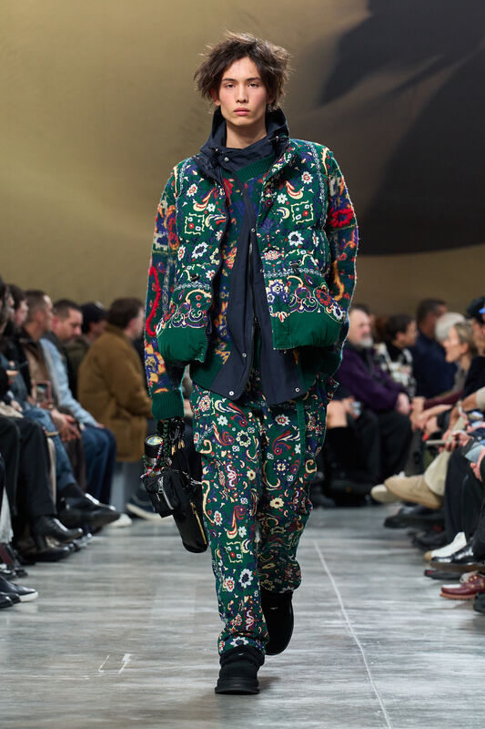 Sacai m F25 046