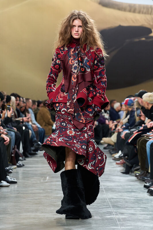 Sacai m F25 049