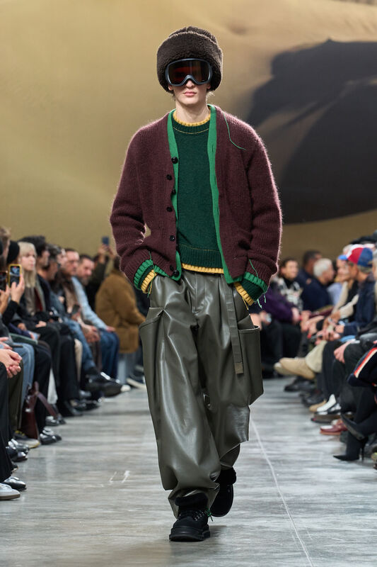 Sacai m F25 052